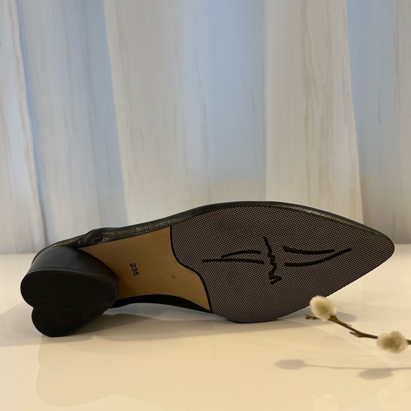 NEW Beautiful Leather Shoes Black WH-DELAIYA Women’s Size US 6,5 EU 36,5 - Picture 9 of 10